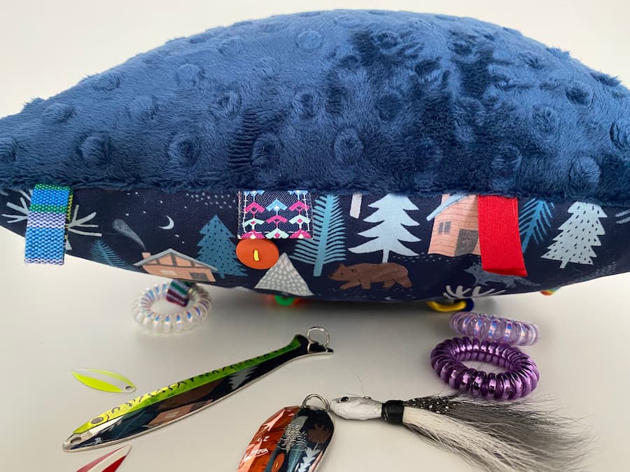 Pico au carré pêcheur vue rapprochée côté, Pico squared fisherman close up side view