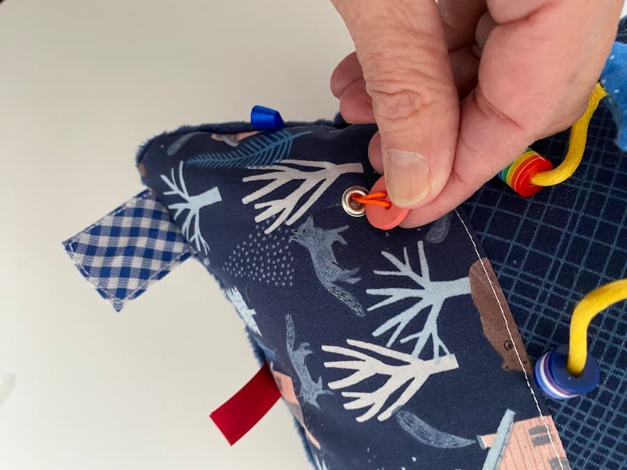 Pico au carré pêcheur vue rapprochée bouton, Pico squared fisherman close-up view button